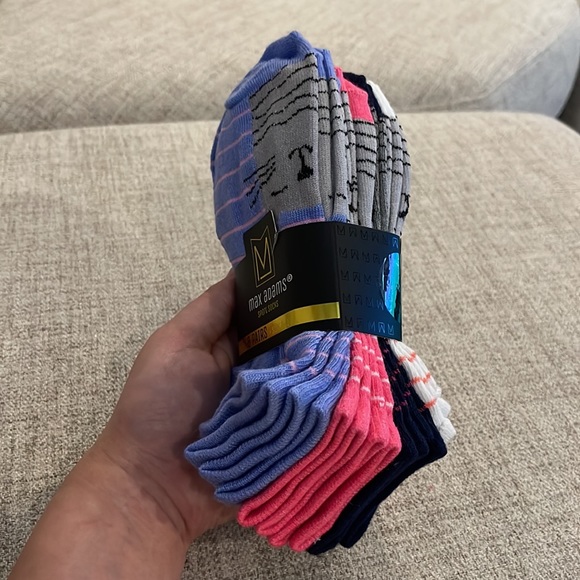 Max Adams cat socks - Picture 2 of 2